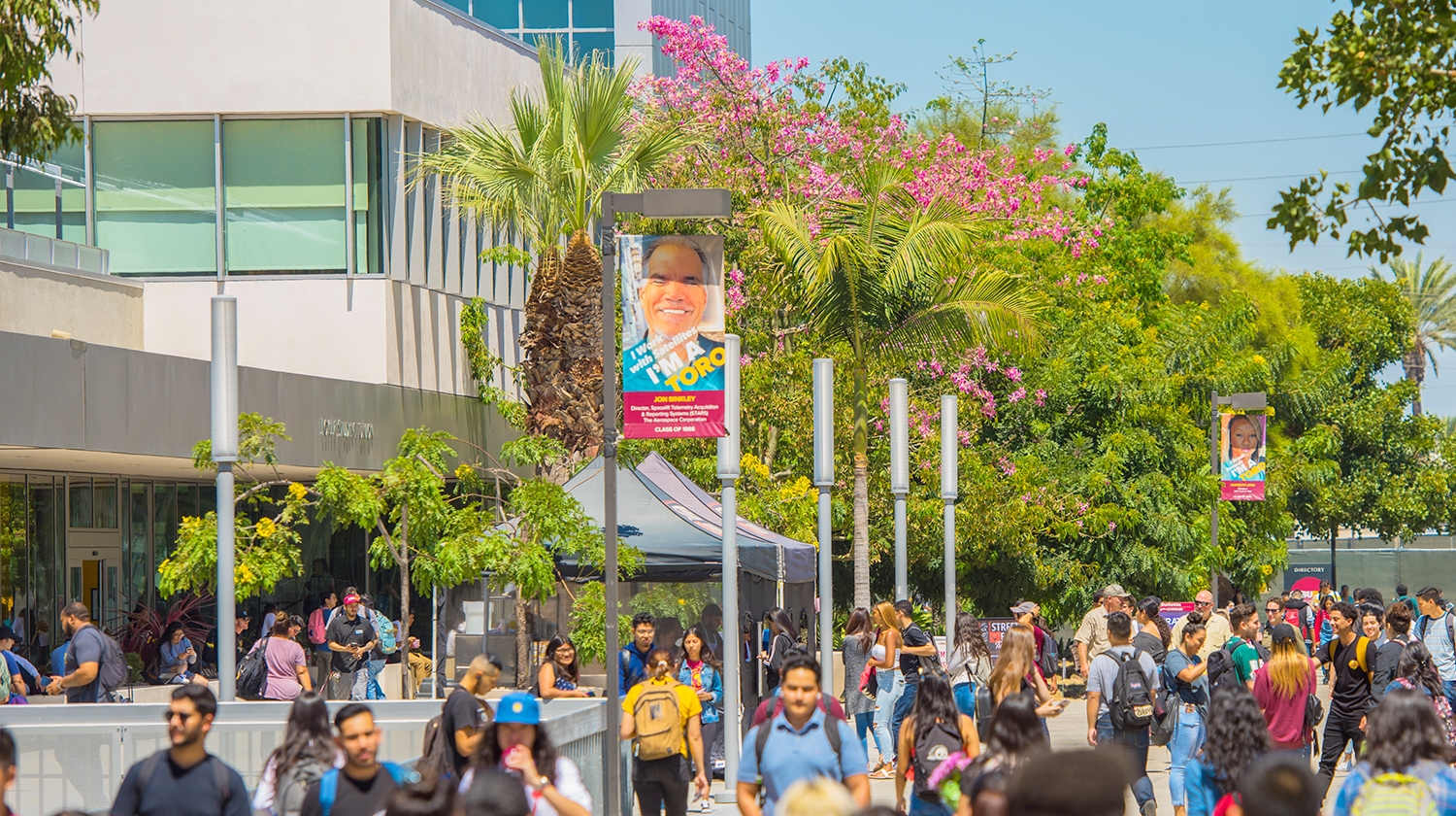 CSUDH Fall 2019 First week of School – Latino Student Business